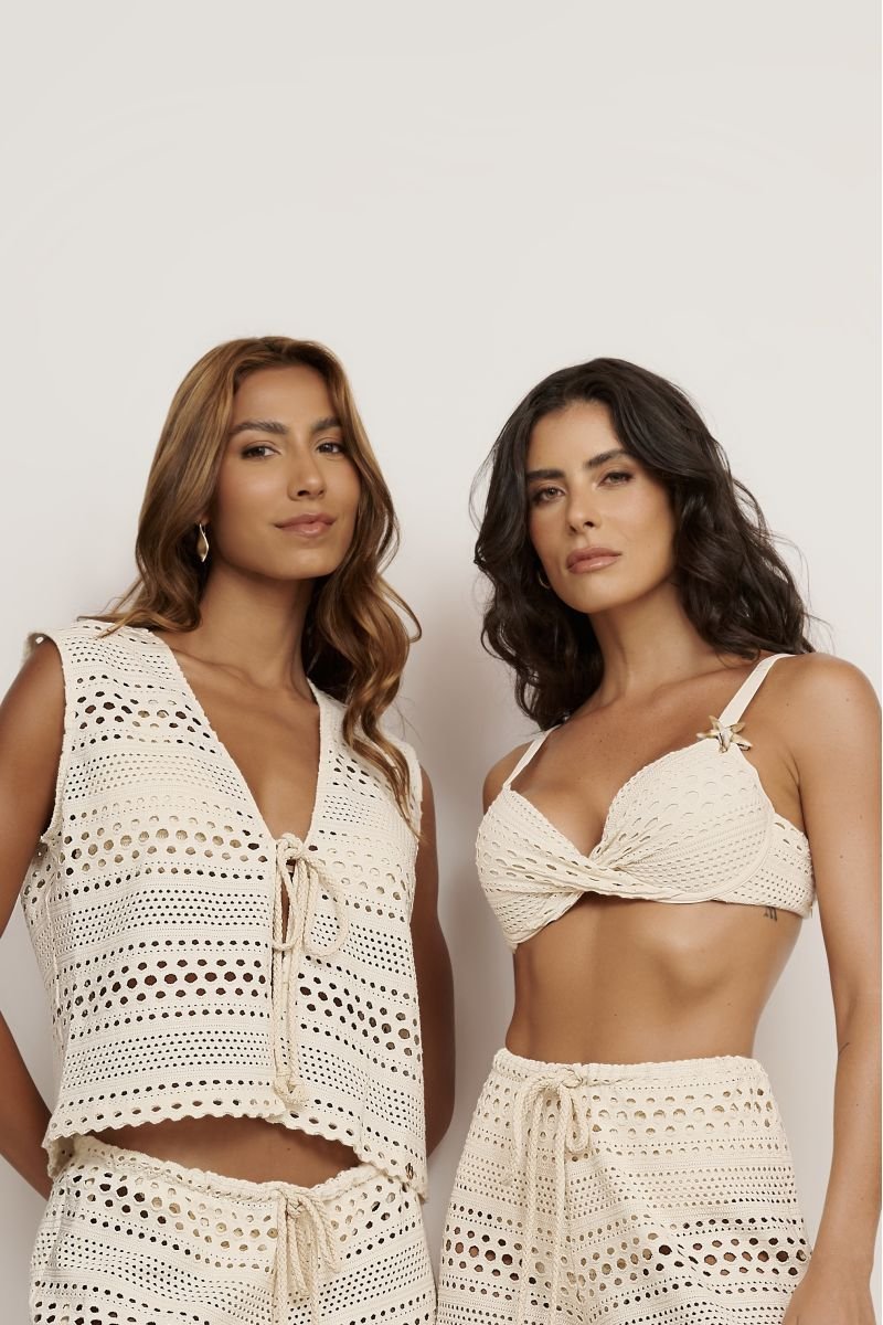 Biquíni Meia Taça + Hot Pant Crochê Brisa Caruaru - Belles