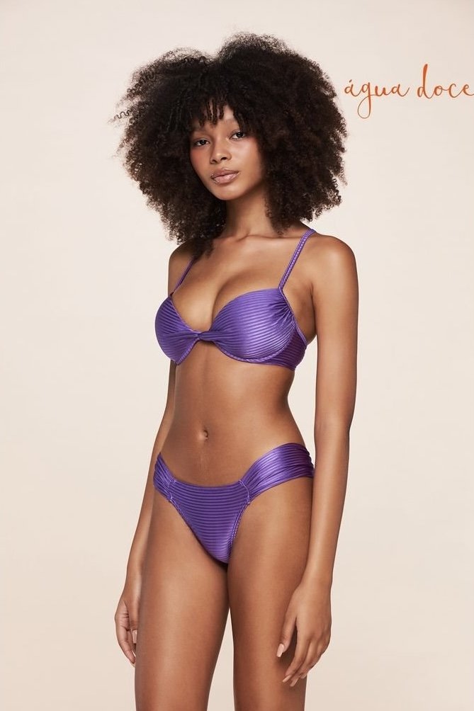Biquíni Meia Taça Lisos Canelados - Água Doce