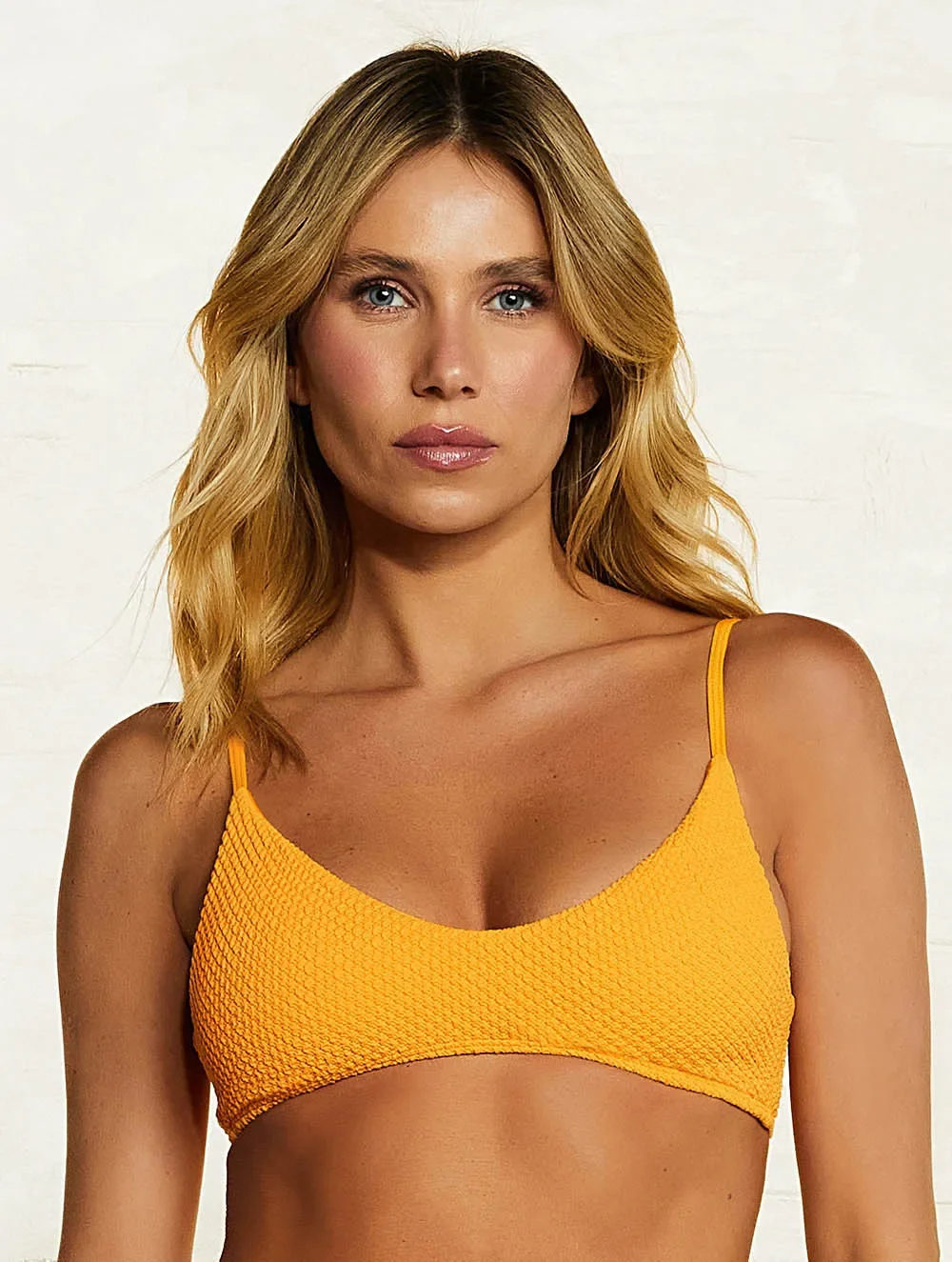 Biquíni Top Faixa + Tanga Lateral Média Lisos Navajo - Cia Marítima