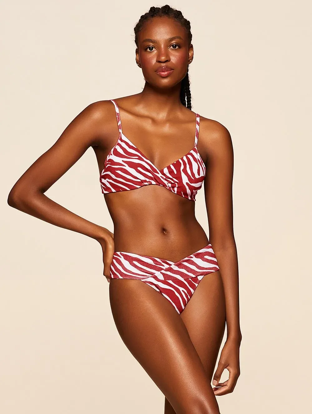 Biquíni Top Meia Taça + Tanga Faixa Estampada Soleado - Cia Marítima