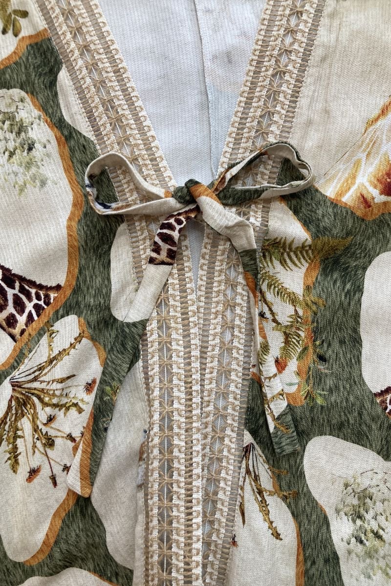 Kimono estampado girafa savana - Aquária