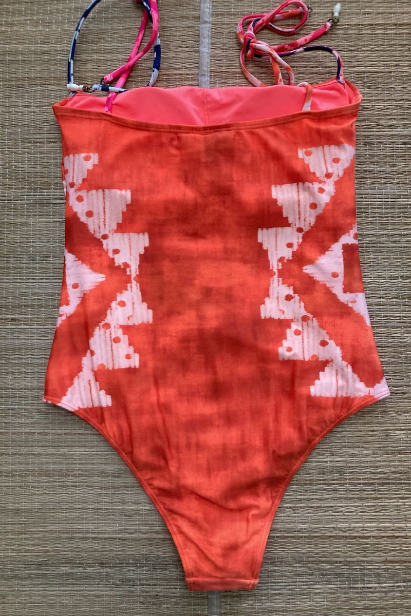 Maiô Decote Reto Estampa Coleção Ginga - Cia Marítima