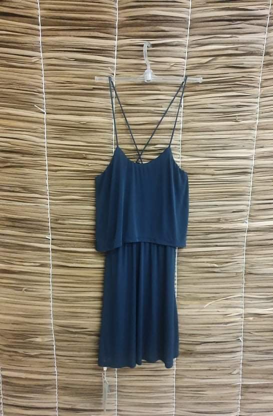 Vestido Curto Com Regata Sobreposta Liso - Cia Marítima