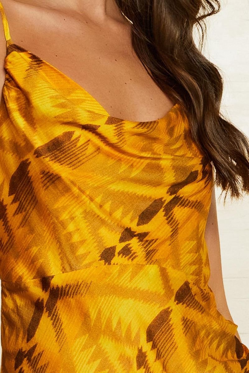 Vestido Curto em Viscose com Seda Navajo - Cia Marítima